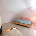 Διαμέρισμα Dimora Helianthus *